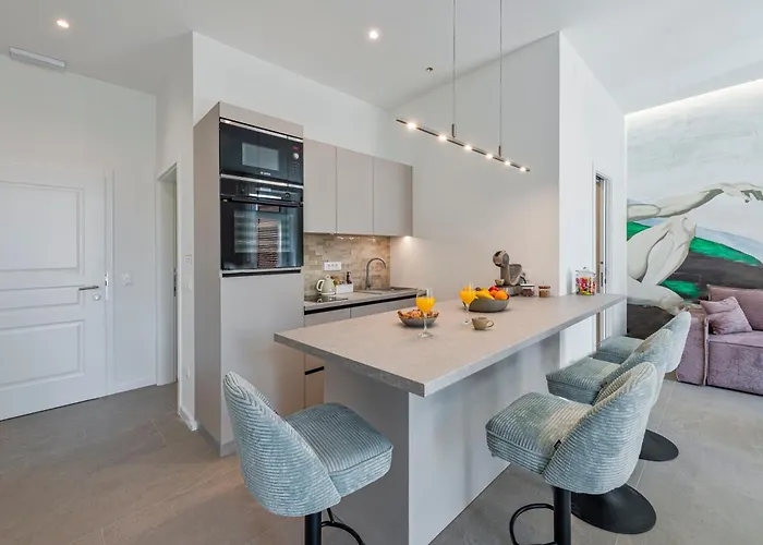 Adam And Cupid Apartamento *