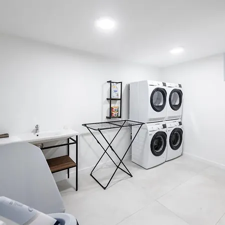 Adam And Cupid * Дубровник