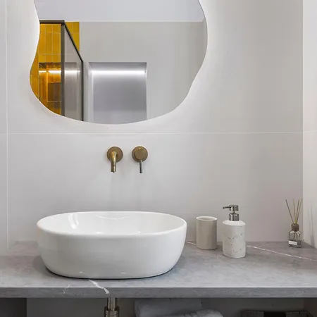 Adam And Cupid Apartman