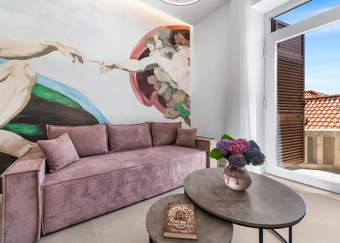 Adam And Cupid 杜布罗夫尼克