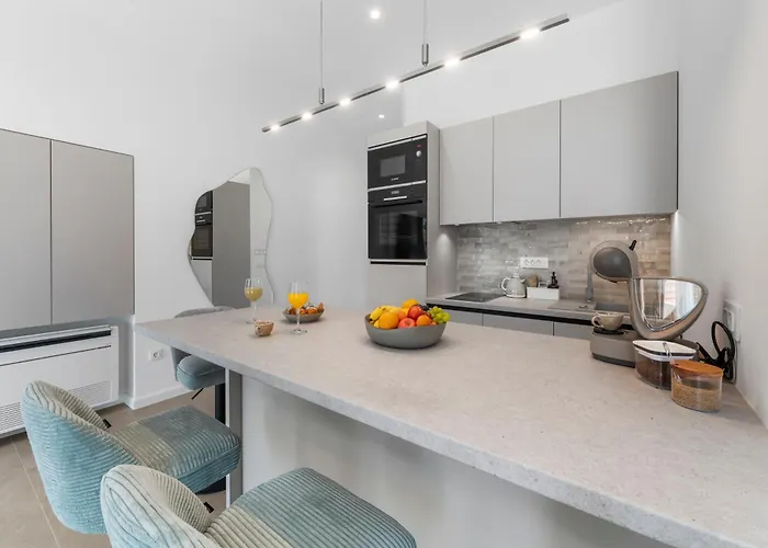 Adam And Cupid Ragusa