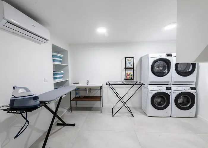 Adam And Cupid * Ragusa